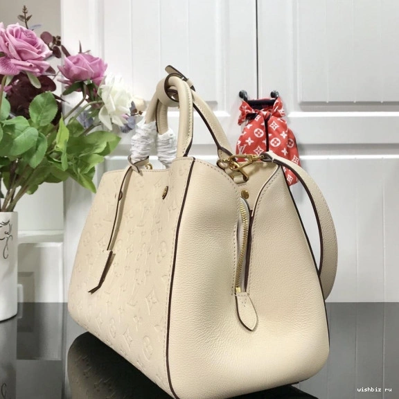 WIS MONTAIGNE VUITTON MM LOUIS 1015